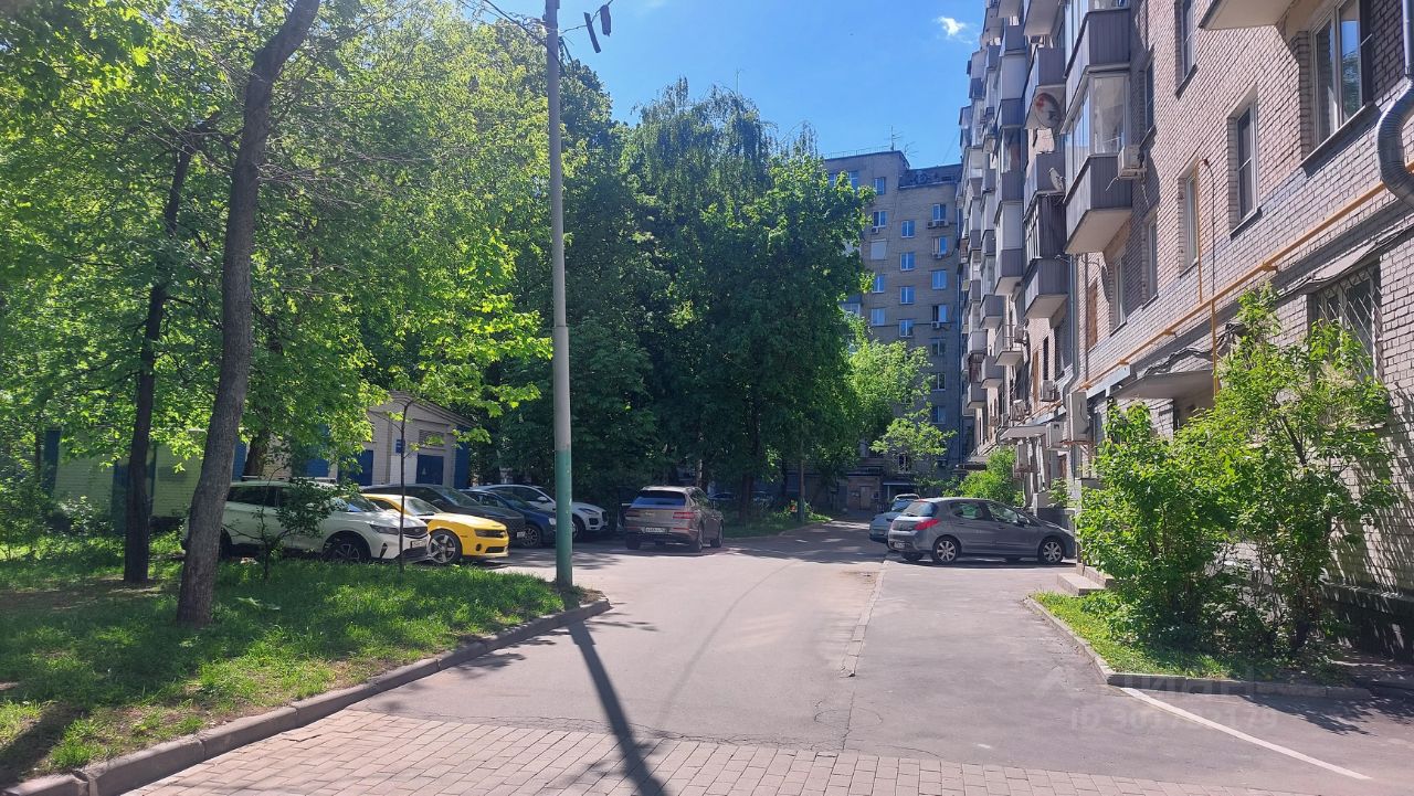 Продаю трехкомнатную квартиру 56,2м² Кутузовский просп., 15, Москва, м.  Киевская - база ЦИАН, объявление 301782179