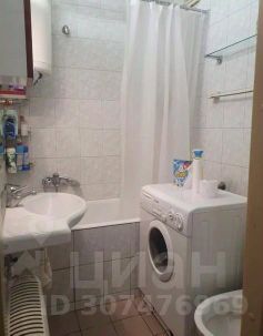 1-комн.кв., 30 м², этаж 3