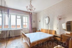 2-комн.кв., 62 м², этаж 10