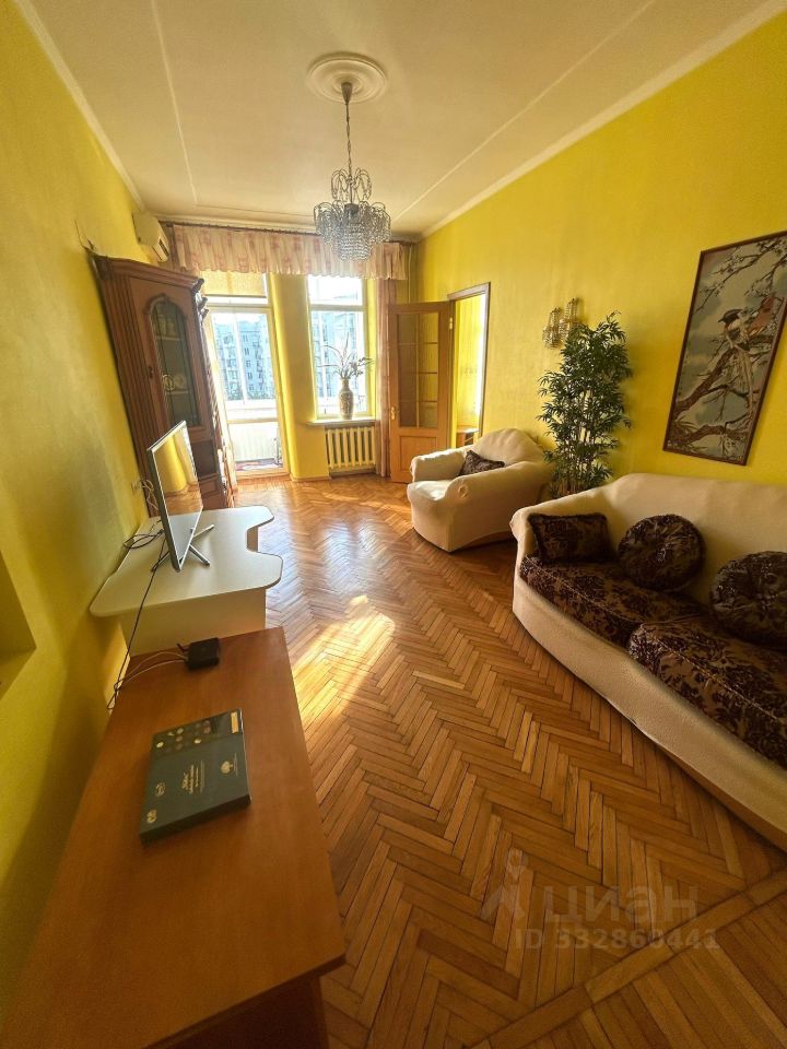 2-комнатная квартира, 55 м² — фото 1