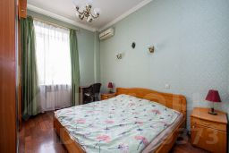 2-комн.кв., 53 м², этаж 4