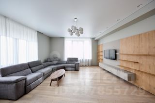 4-комн.кв., 135 м², этаж 3