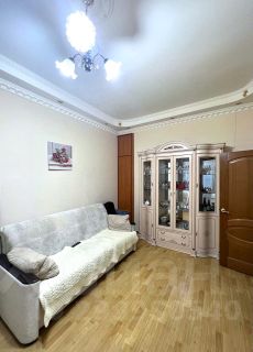 2-комн.кв., 52 м², этаж 1