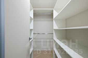 2-комн.кв., 44 м², этаж 3