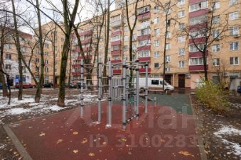 2-комн.кв., 44 м², этаж 3