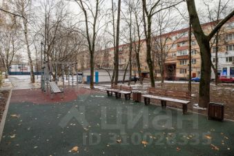 2-комн.кв., 44 м², этаж 3