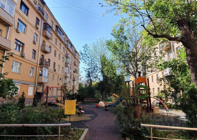 2-комн., 50 м², 1/5 этаж