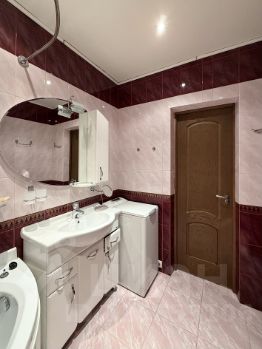 2-комн.кв., 57 м², этаж 8