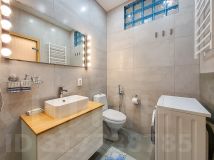 2-комн.кв., 60 м², этаж 4