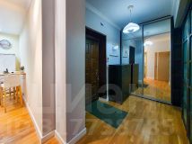 2-комн.кв., 60 м², этаж 4