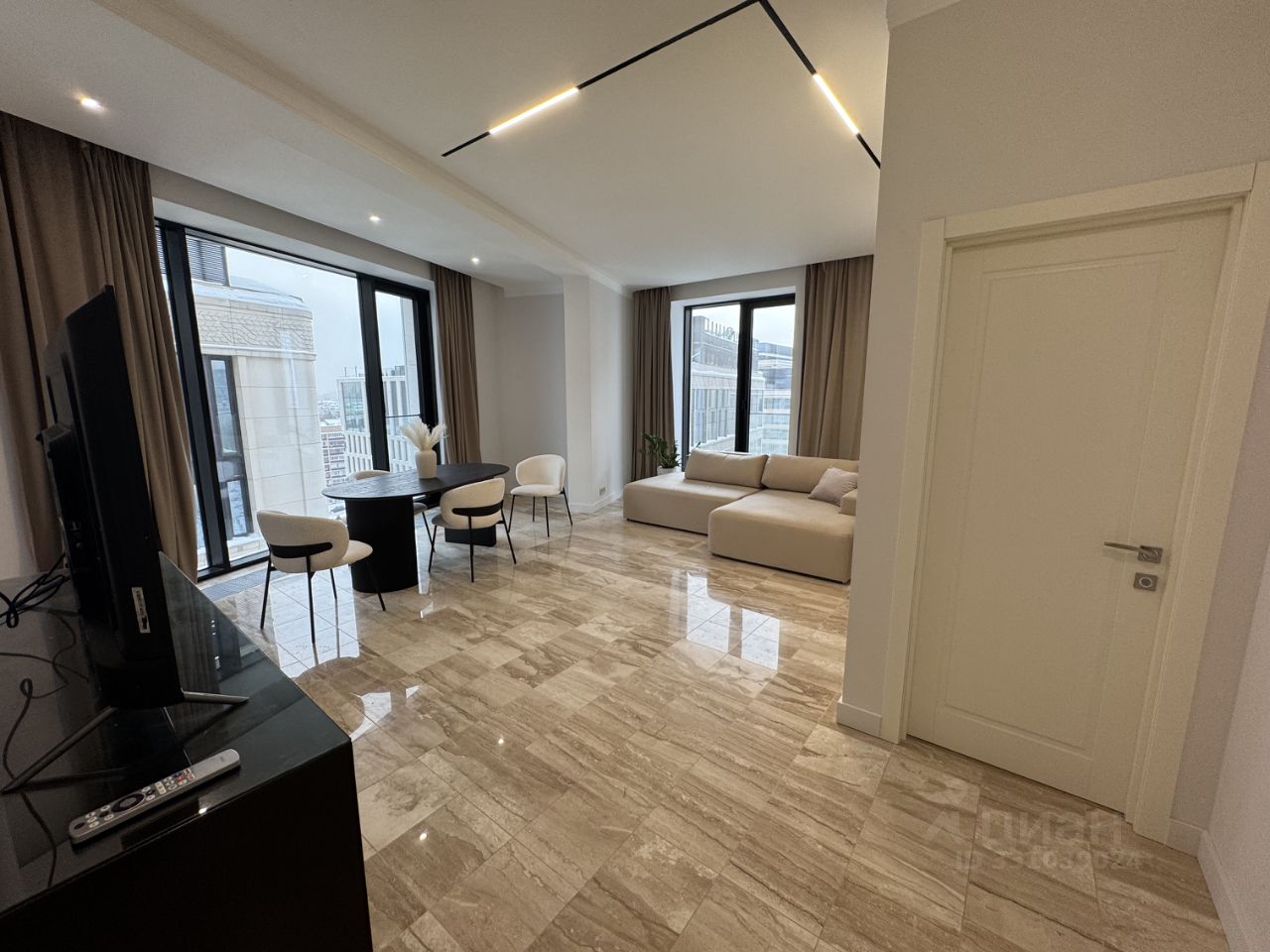 2-комнатная квартира, 74 м² — фото 2