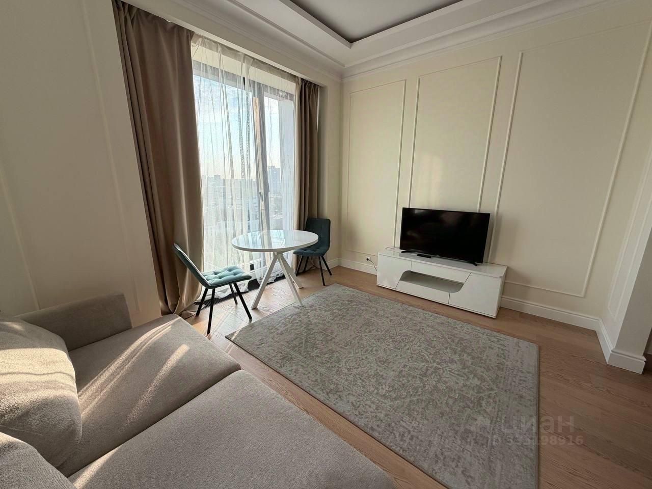 1-комнатная квартира, 42 м² — фото 1