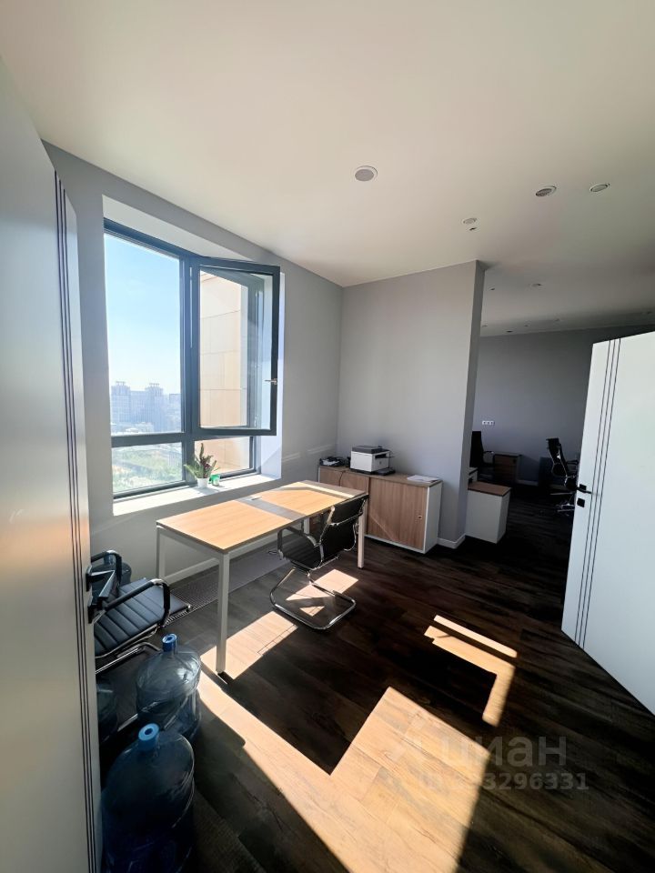 2-комнатная квартира, 69 м² — фото 6