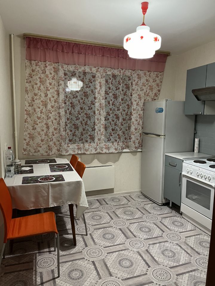 2-комнатная квартира, 56 м² — фото 2