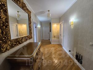 4-комн.кв., 185 м², этаж 12