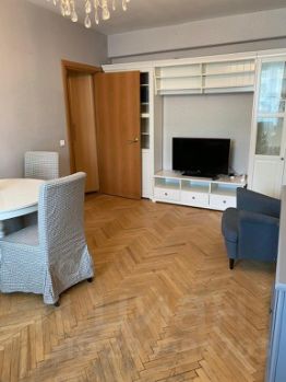 2-комн.кв., 47 м², этаж 3