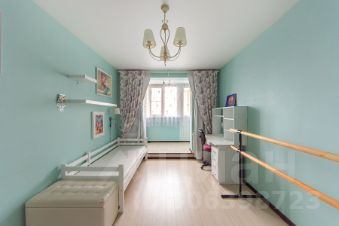 3-комн.кв., 74 м², этаж 9