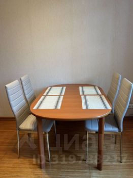 2-комн.кв., 85 м², этаж 3