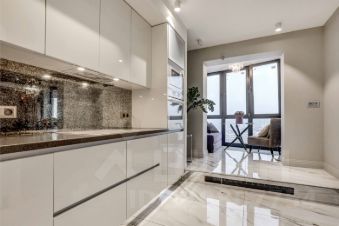 3-комн.кв., 82 м², этаж 21
