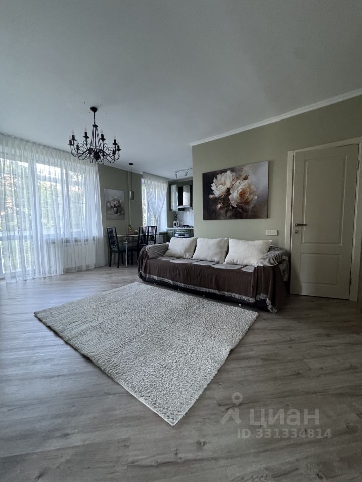3-комнатная квартира, 64 м² — фото 1