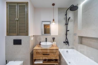 2-комн.кв., 52 м², этаж 1