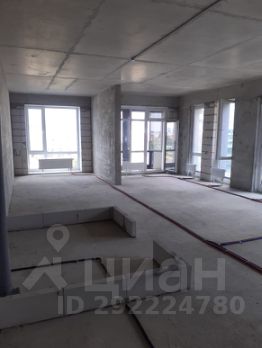 4-комн.кв., 92 м², этаж 8