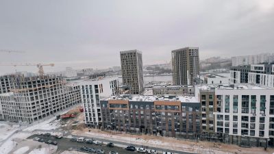 2-комн.кв., 72 м², этаж 13