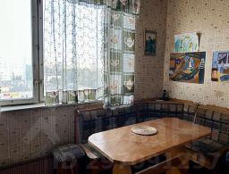 3-комн.кв., 76 м², этаж 9