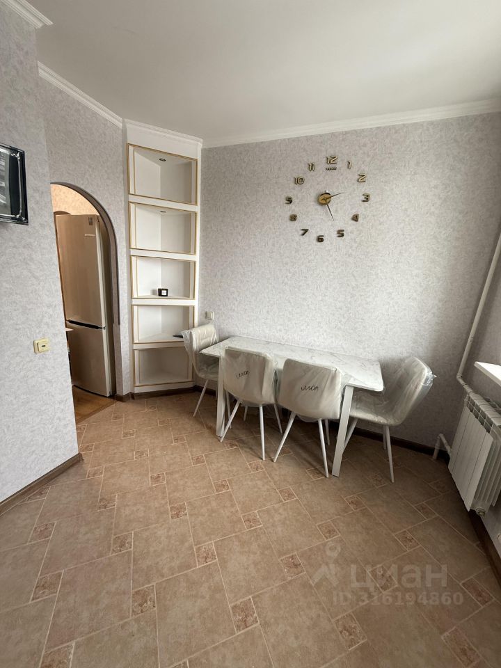 2-комнатная квартира, 57 м² — фото 3
