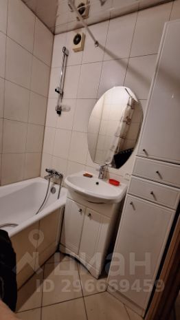 2-комн.кв., 51 м², этаж 9