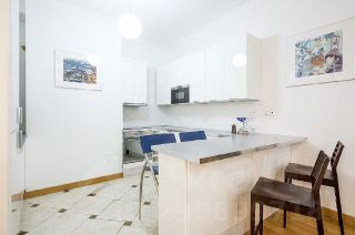 2-комн.кв., 67 м², этаж 13