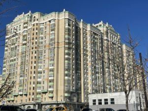 2-комн.кв., 105 м², этаж 2