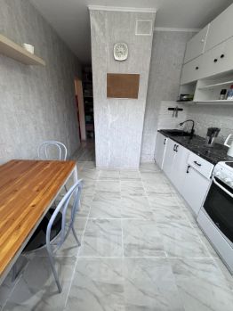 2-комн.кв., 54 м², этаж 3