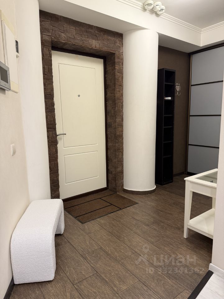 2-комнатная квартира, 72 м² — фото 3
