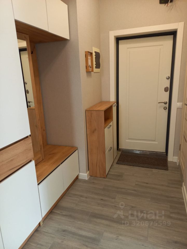 2-комнатная квартира, 64 м² — фото 1