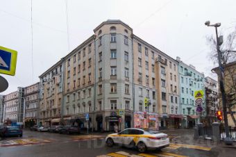 3-комн.кв., 102 м², этаж 2