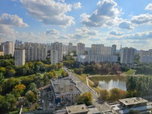 2-комн.кв., 50 м², этаж 21