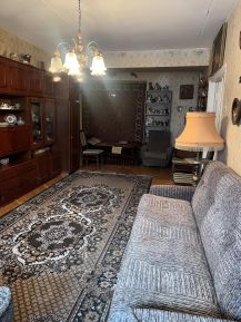 1-комн.кв., 50 м², этаж 3