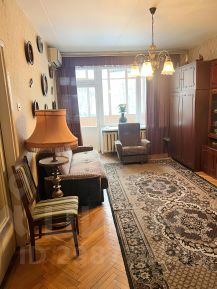 1-комн.кв., 50 м², этаж 3