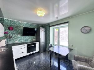 2-комн.кв., 50 м², этаж 3