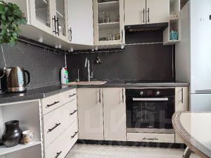 2-комн.кв., 48 м², этаж 21