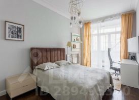 3-комн.кв., 100 м², этаж 3