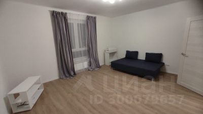 2-комн.кв., 61 м², этаж 4