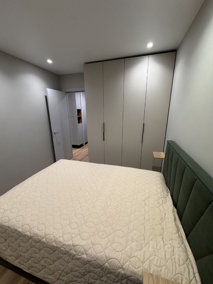 1-комнатная квартира, 37 м² — фото 1