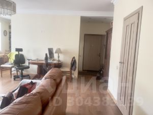 2-комн.кв., 60 м², этаж 3