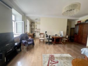 2-комн.кв., 60 м², этаж 3