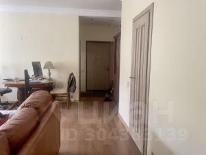 2-комн.кв., 60 м², этаж 3