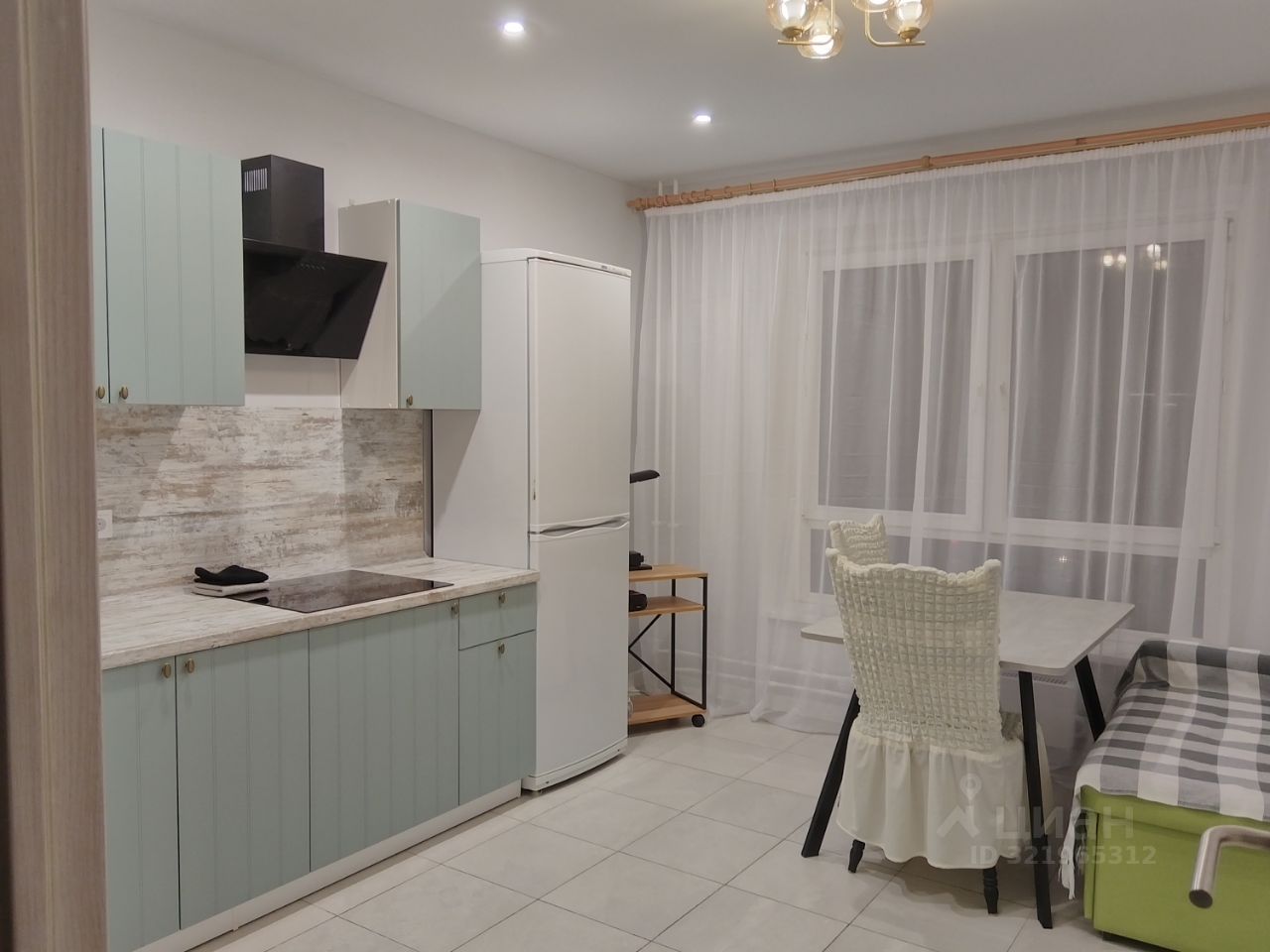 2-комнатная квартира, 60 м² — фото 2