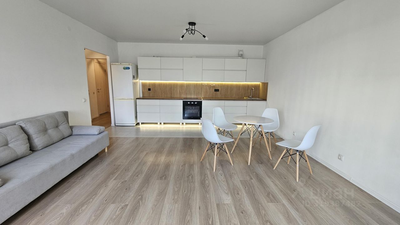 Евро3-комнатная квартира, 74 м² — фото 1