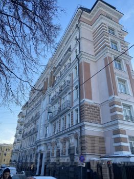 1-комн.кв., 54 м², этаж 3